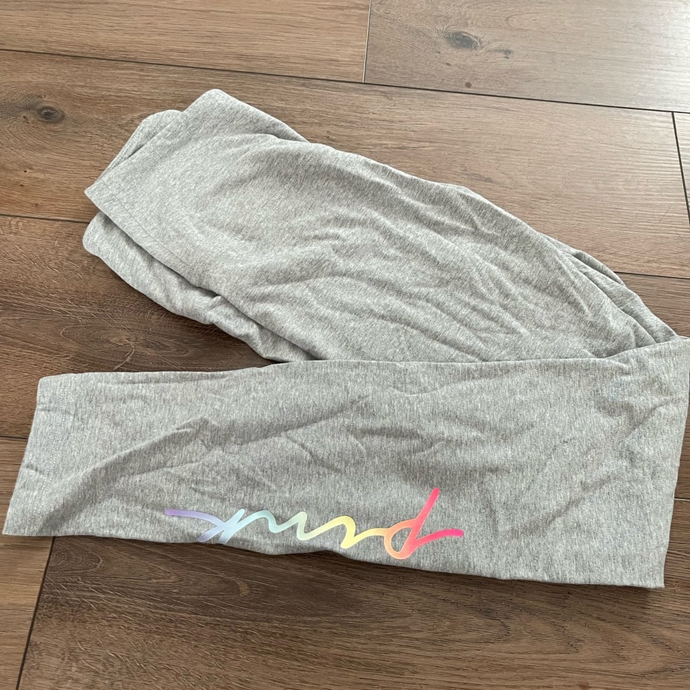 VS tights. Gently used.